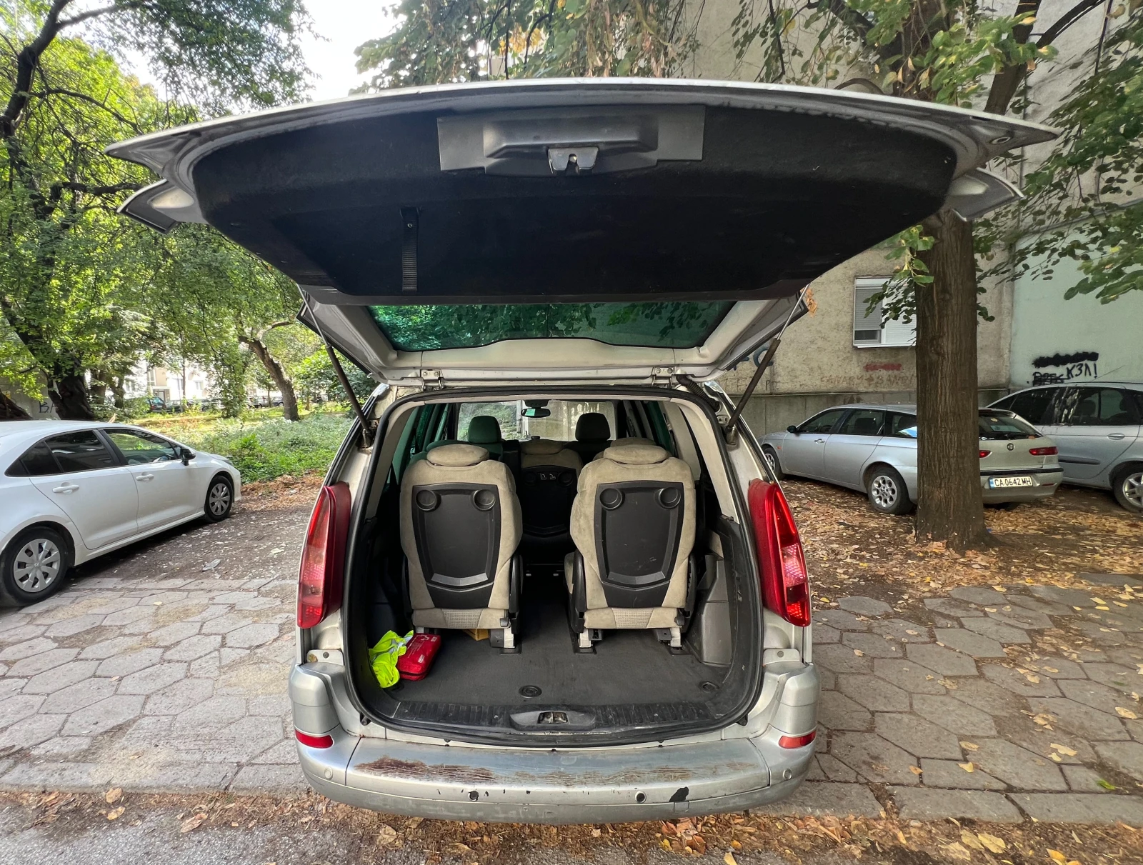 Peugeot 807 2.0 HDI, снимка 8 - Автомобили и джипове - 56259376