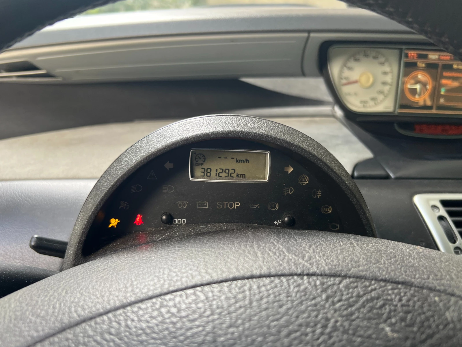 Peugeot 807 2.0 HDI, снимка 5 - Автомобили и джипове - 56259376