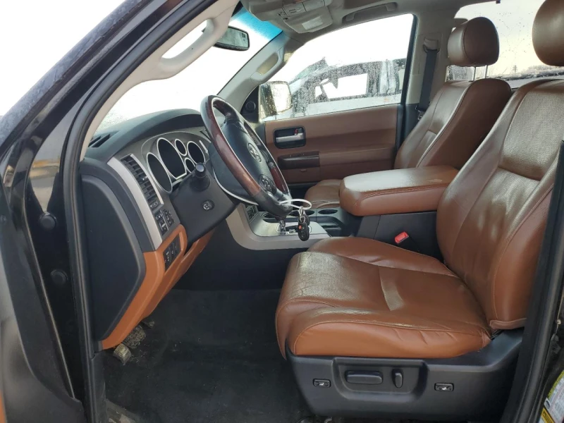 Toyota Sequoia PLATINUM, снимка 7 - Автомобили и джипове - 48670666