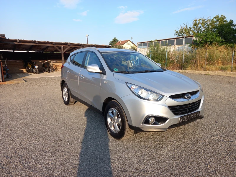 Hyundai IX35 1.6i 16v, снимка 2 - Автомобили и джипове - 51306030