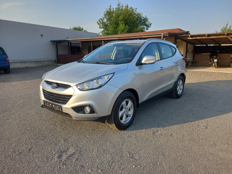 Hyundai IX35 1.6i 16v, снимка 8 - Автомобили и джипове - 51306030