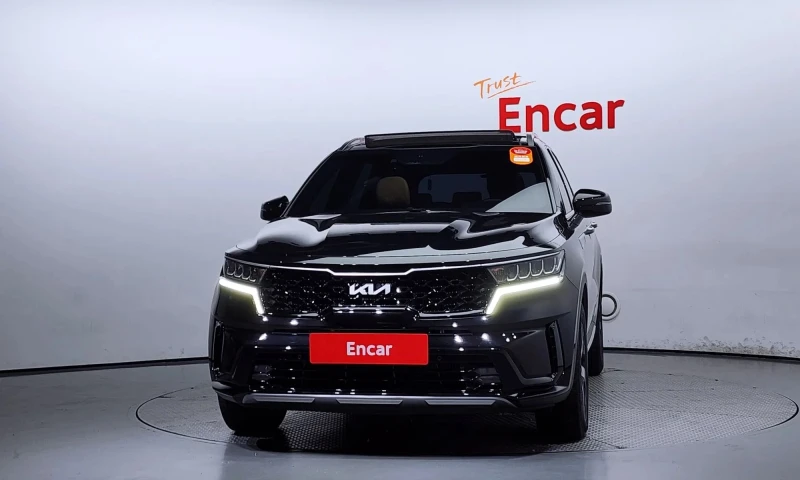 Kia Sorento Gasoline 2.5T 2Wd, снимка 3 - Автомобили и джипове - 51428727