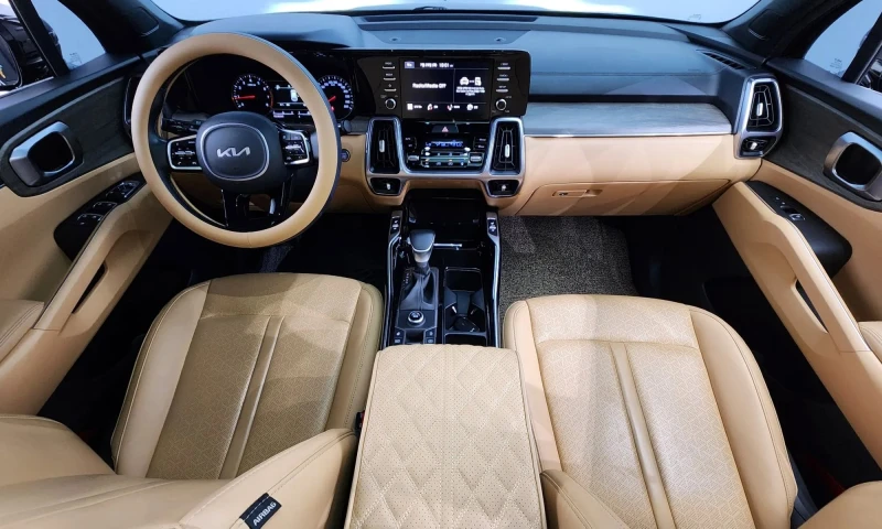 Kia Sorento Gasoline 2.5T 2Wd, снимка 6 - Автомобили и джипове - 51428727