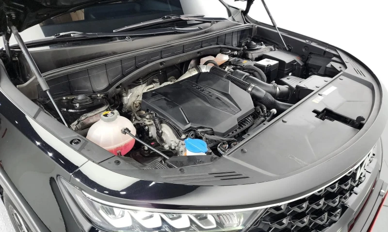 Kia Sorento Gasoline 2.5T 2Wd, снимка 5 - Автомобили и джипове - 51428727