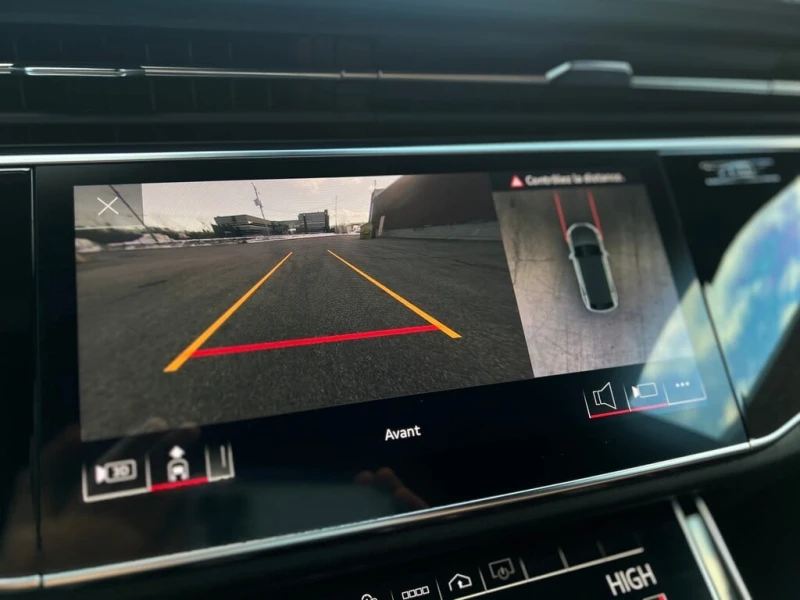 Audi Q8 * Progressiv 55 TFSI quattro * S Line* * CARFAX * , снимка 17 - Автомобили и джипове - 52804972