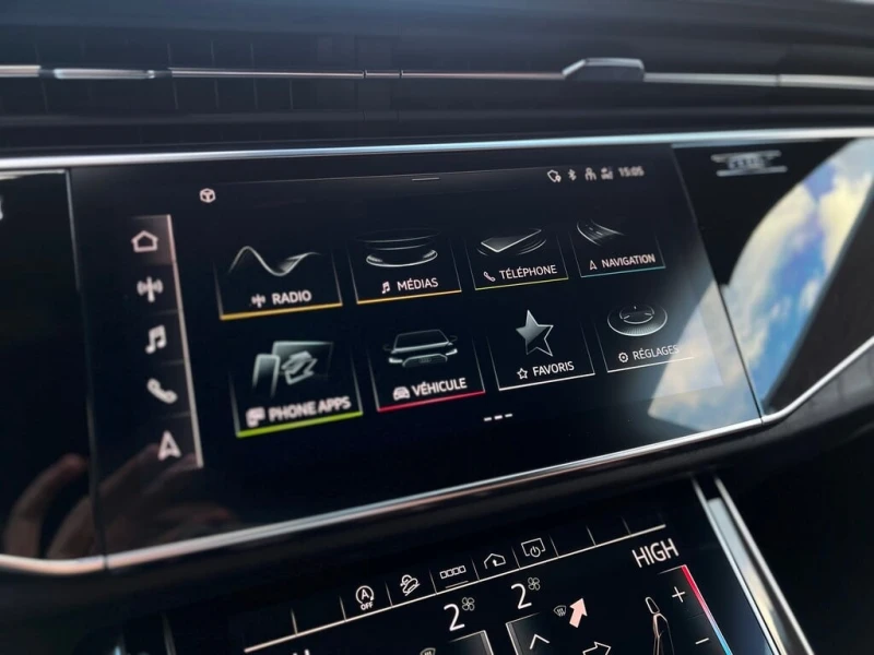 Audi Q8 * Progressiv 55 TFSI quattro * S Line* * CARFAX * , снимка 13 - Автомобили и джипове - 52804972