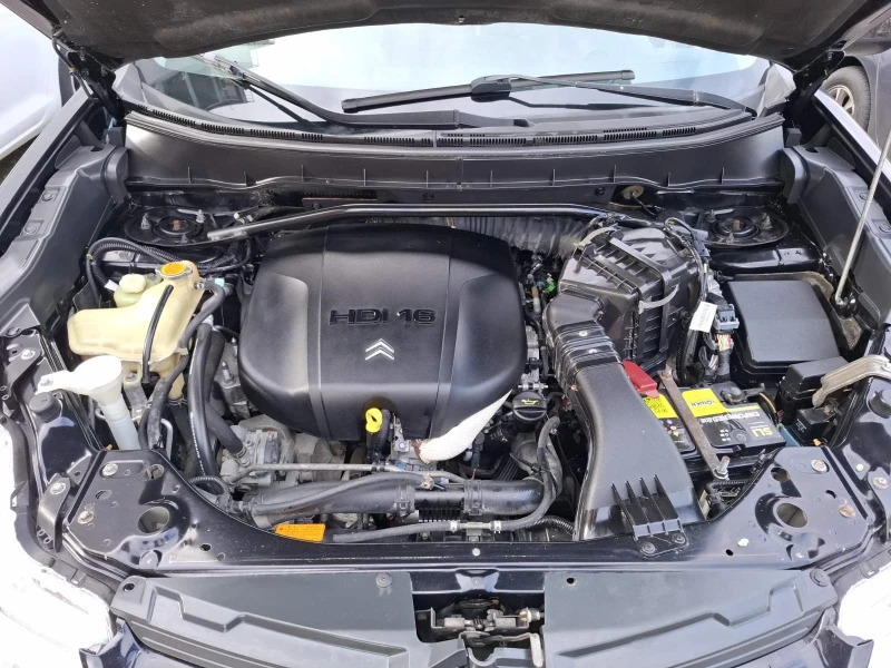 Citroen C-Crosser 2.2HDI, снимка 15 - Автомобили и джипове - 53005135