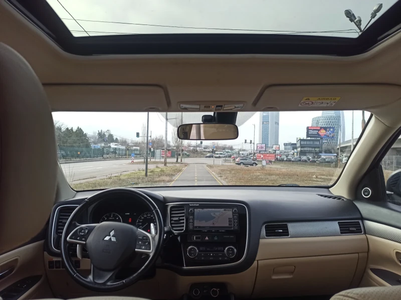 Mitsubishi Outlander 6+ 1, KEYLESS, NAVI, KAMERA , снимка 11 - Автомобили и джипове - 53192072