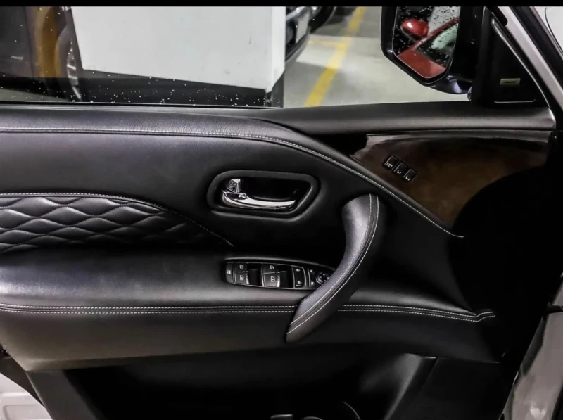 Infiniti QX80 5.6 V8 * * ЕДИН СОБСТВЕНИК * * БЕЗ ИНЦИДЕНТИ * * , снимка 10 - Автомобили и джипове - 53240329