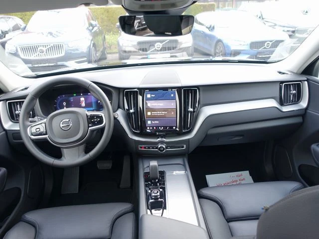 Volvo XC60 Recharge T8 AWD Plus Bright , снимка 9 - Автомобили и джипове - 48880526