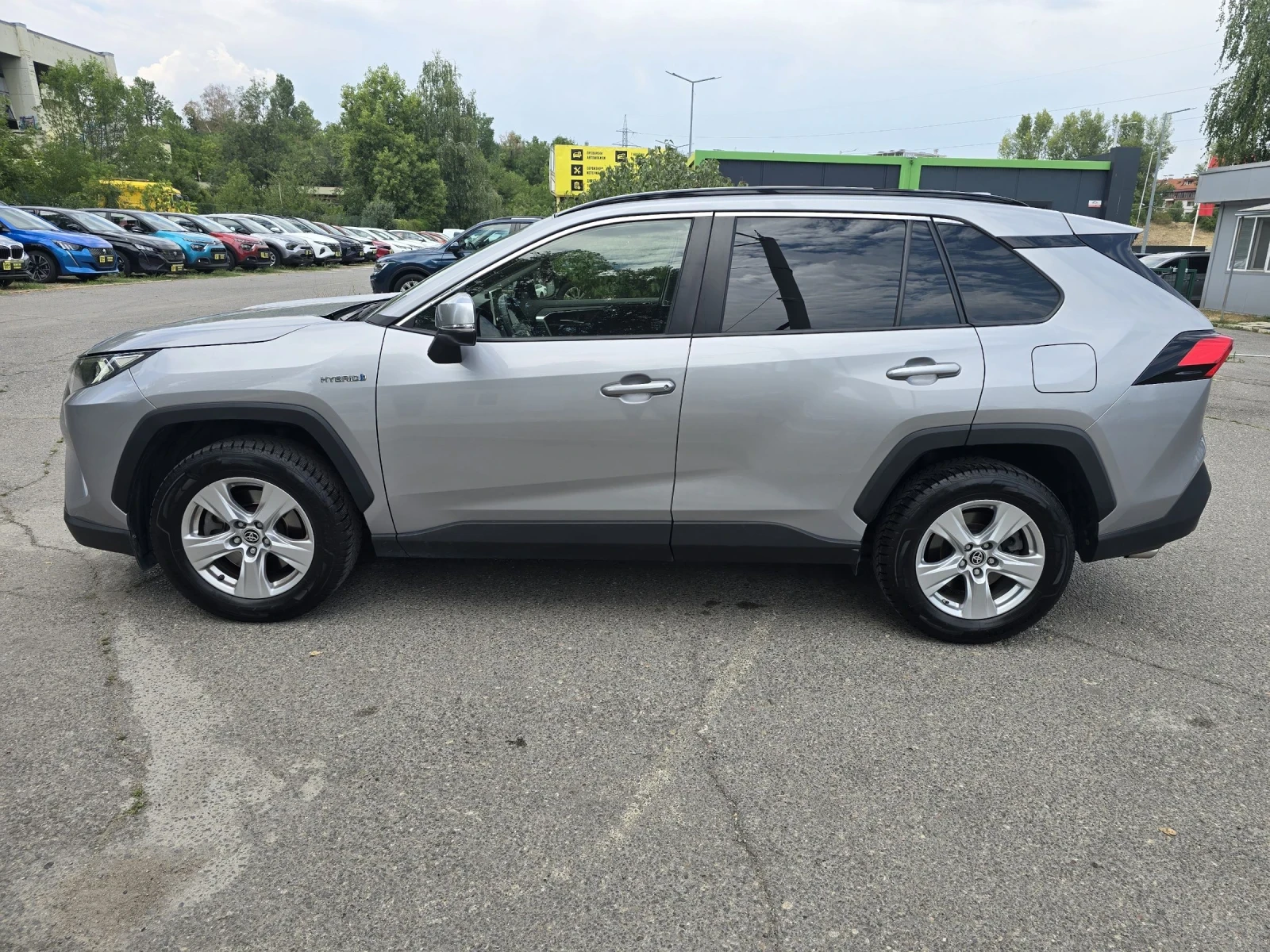Toyota Rav4 2.5 HYBRID/4Х4/222KC/ГАРАНЦИЯ-2031 - изображение 8
