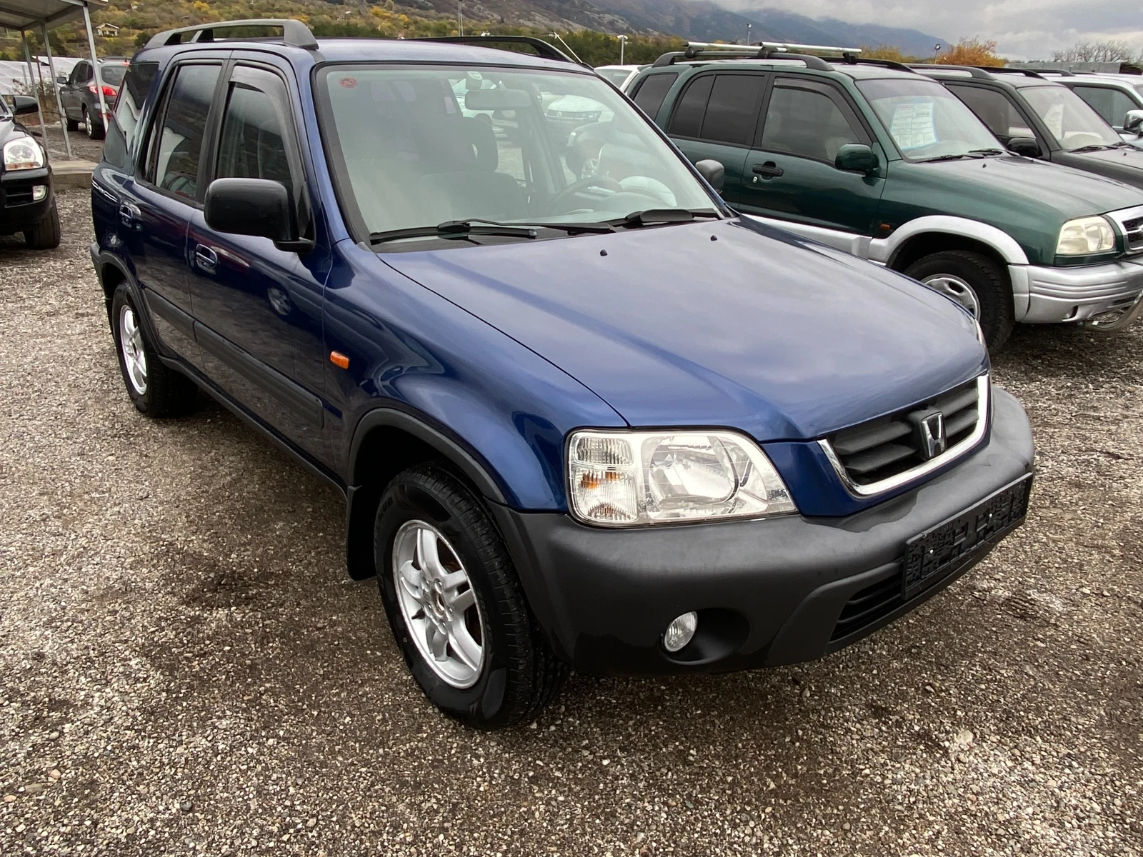 Honda Cr-v 2.0 GAZ ITALIA 4X4 - изображение 3