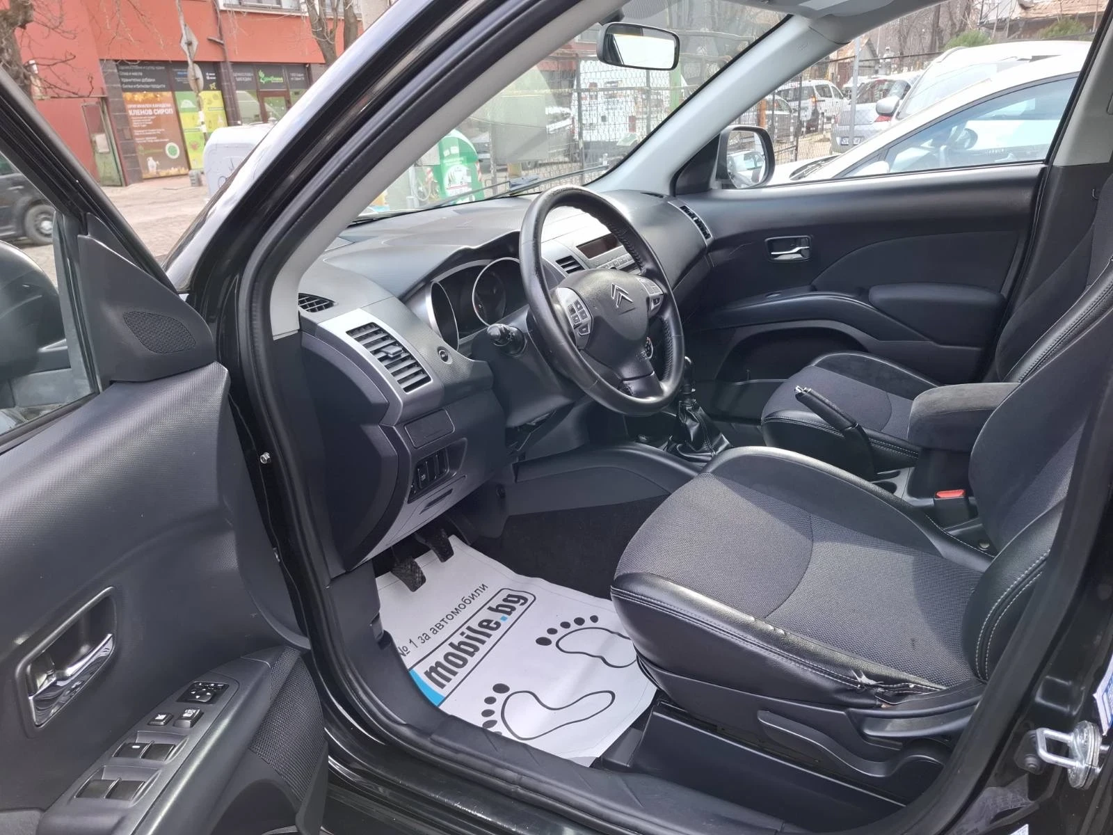 Citroen C-Crosser 2.2HDI - изображение 7