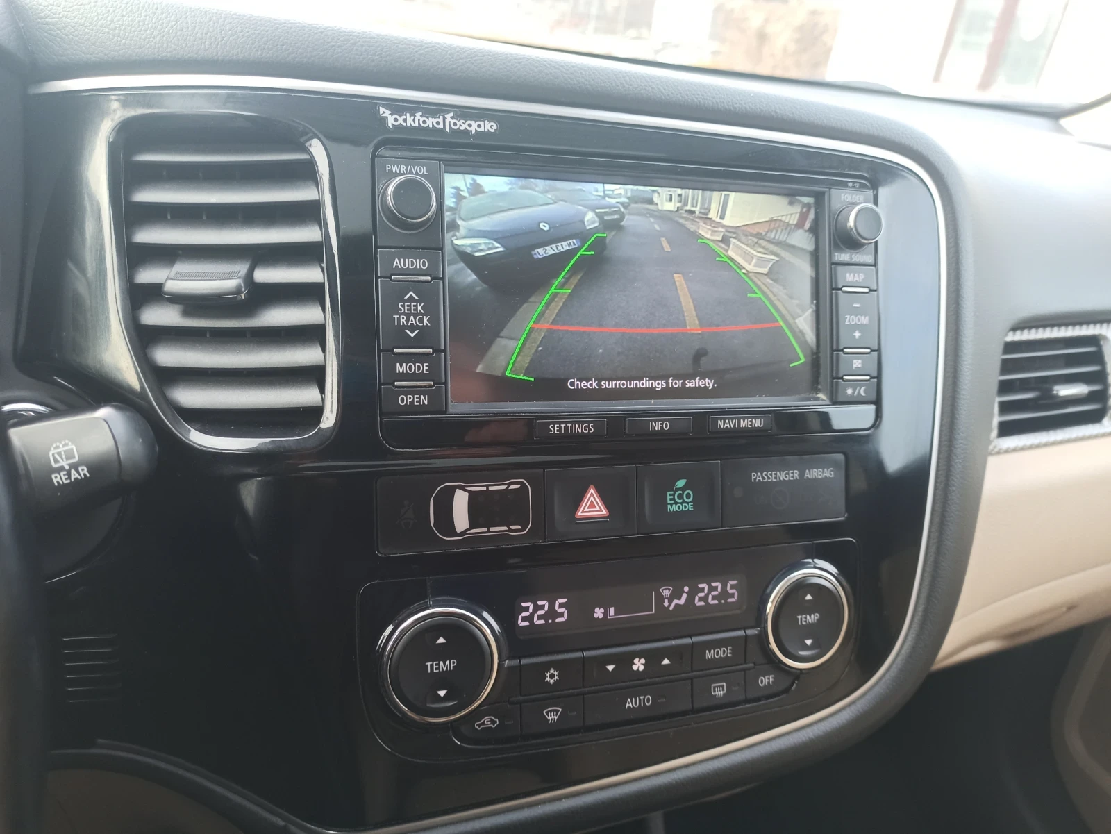 Mitsubishi Outlander 6+ 1, KEYLESS, NAVI, KAMERA  | Mobile.bg � ����������� 13