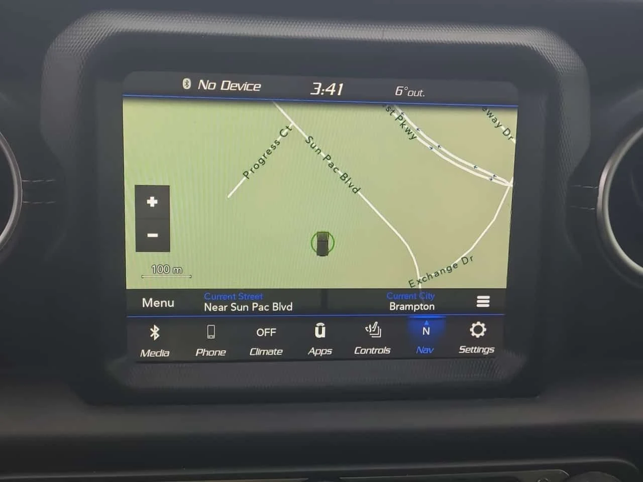 Jeep Wrangler SAHARA/CARFAX/Кожа/Нави/Подгрев/Кейлес - изображение 9