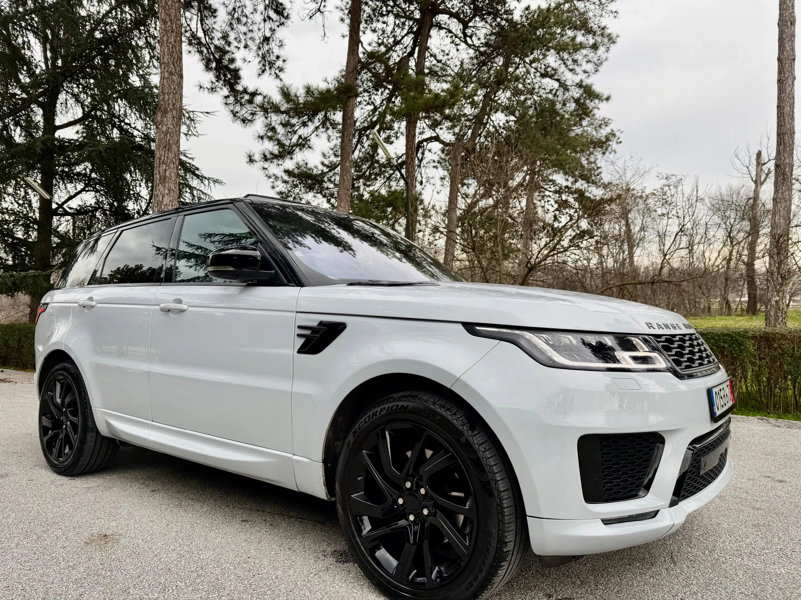 Land Rover Range Rover Sport Уникат!!98000км, снимка 10 - Автомобили и джипове - 54057259