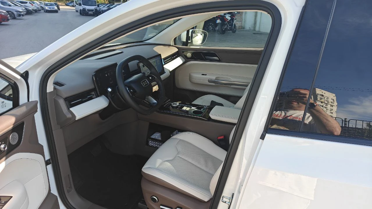 Други Друг U5, снимка 5 - Автомобили и джипове - 54072864