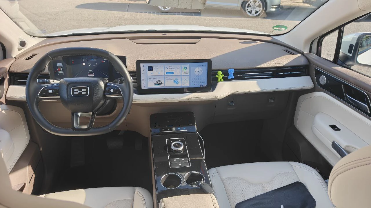 Други Друг U5, снимка 7 - Автомобили и джипове - 54072864