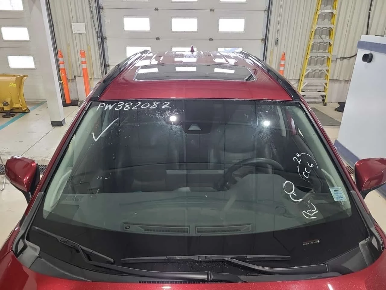 Toyota Rav4 LIMITED| ОБДУХВАНЕ| 360 КАМЕРИ| PANORAMA| 2 КЛЮЧА|, снимка 6 - Автомобили и джипове - 54108011