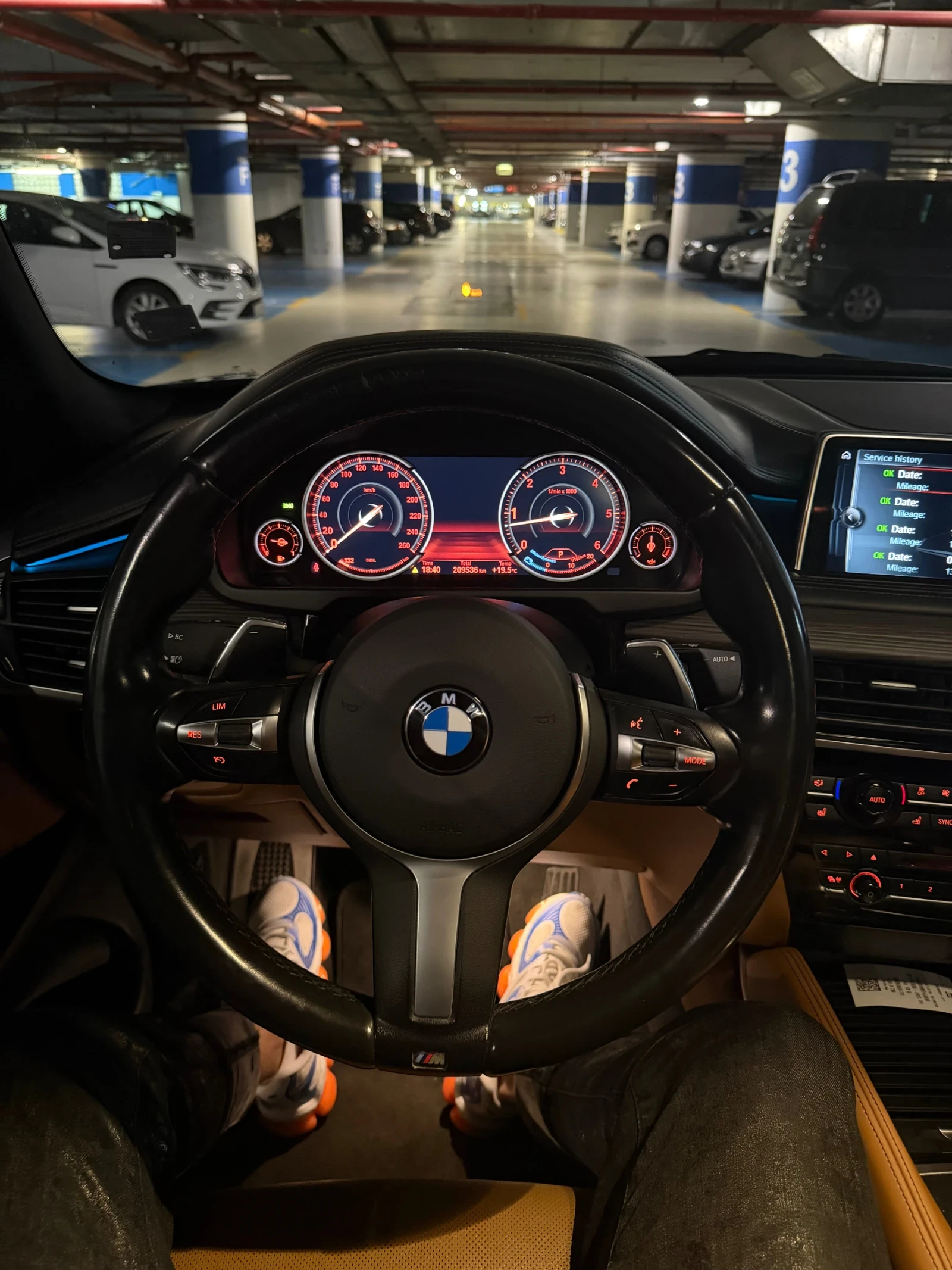 BMW X6, снимка 14 - Автомобили и джипове - 54781972