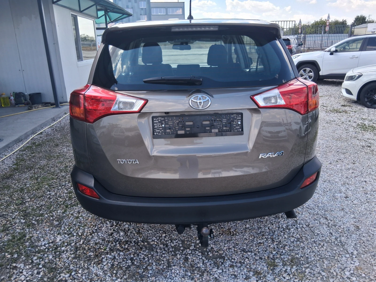 Toyota Rav4 2.0 дизел  навигация  подгрев, снимка 6 - Автомобили и джипове - 55838086