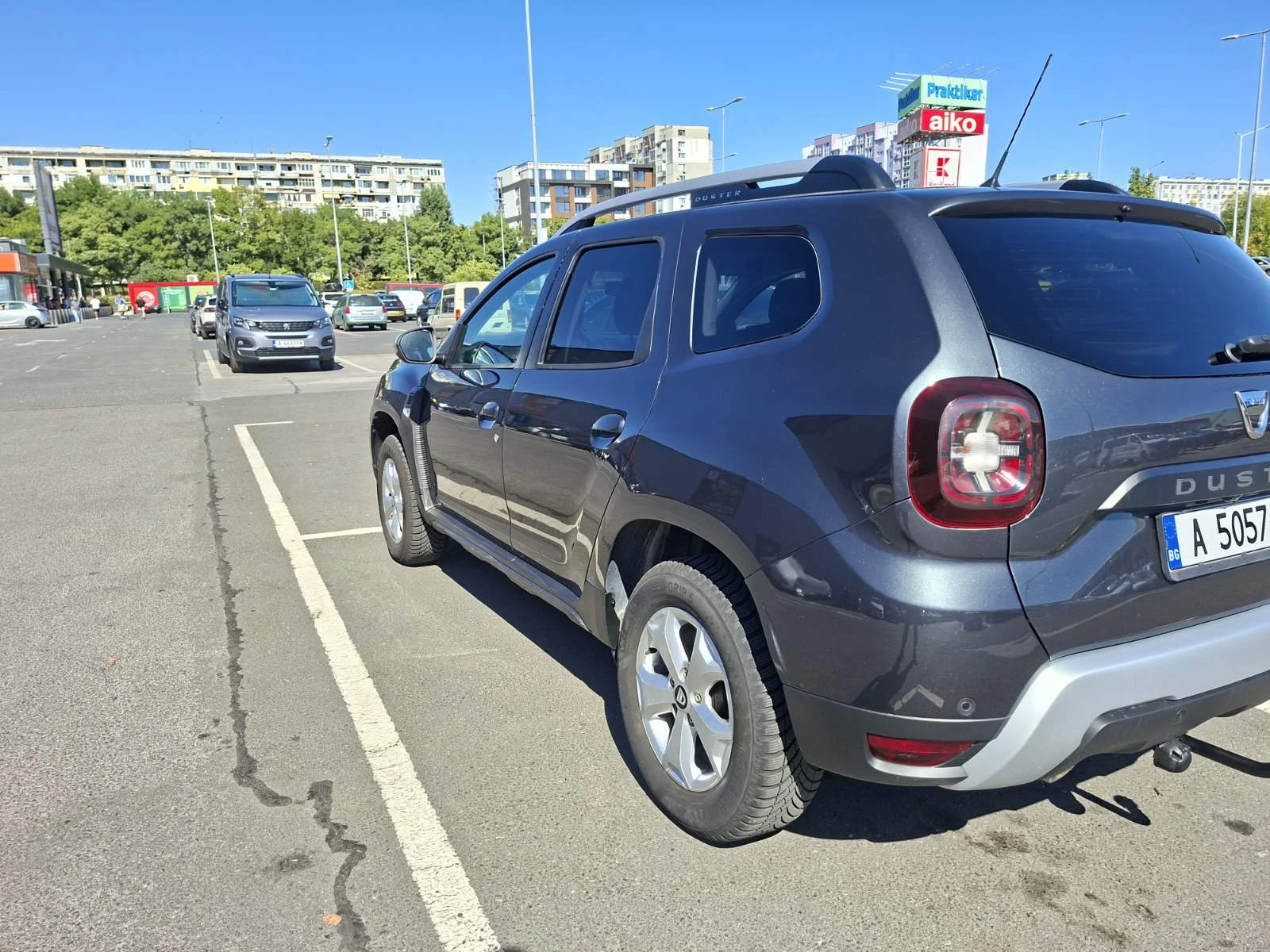 Dacia Duster 1.5 DCi 4x4 от България, снимка 6 - Автомобили и джипове - 56075233