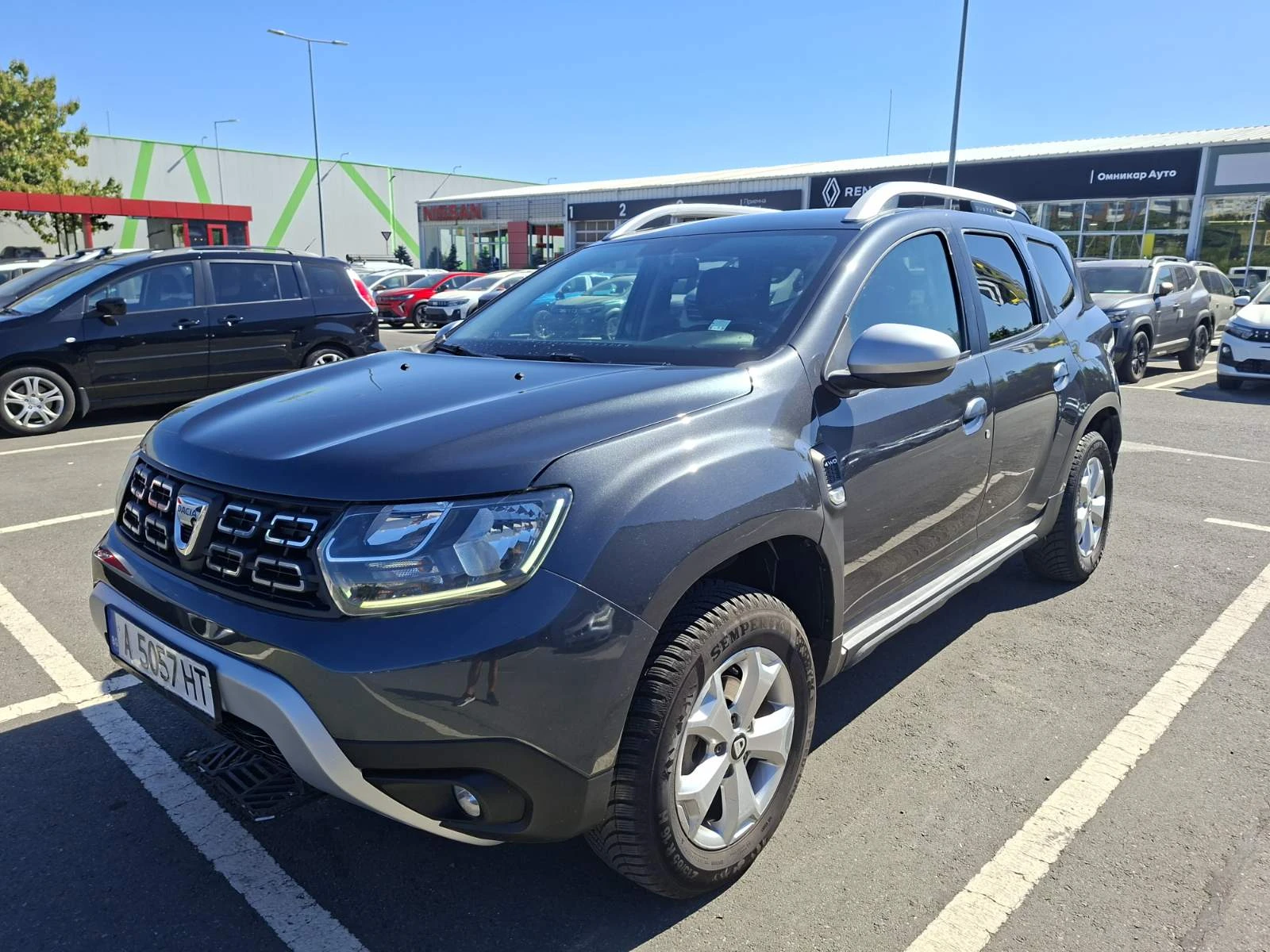 Dacia Duster 1.5 DCi 4x4 от България, снимка 3 - Автомобили и джипове - 56075233