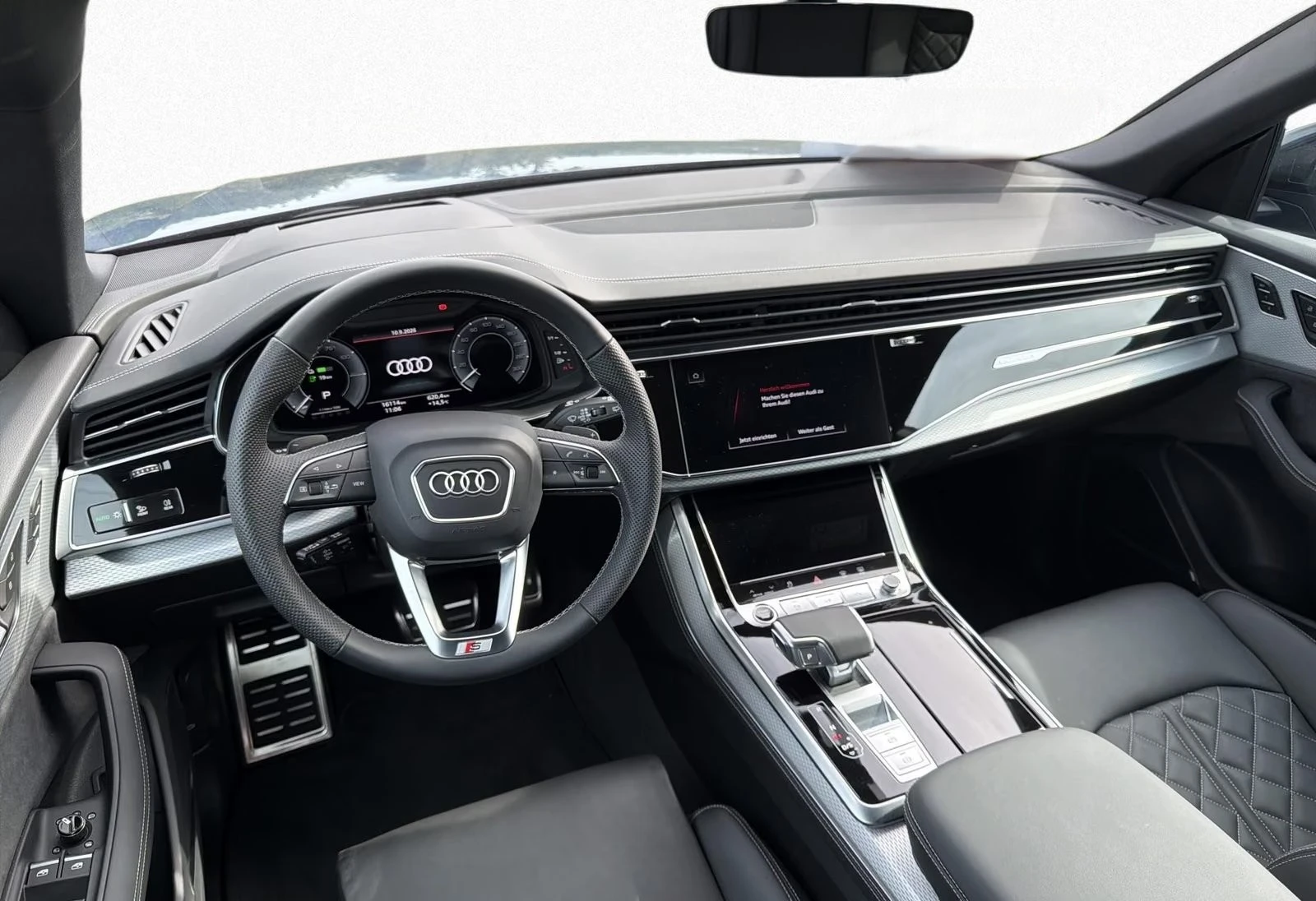 Audi Q8 60 TFSIe / S-LINE / BLACK OPTIC / B&O/ MATRIX/ HUD, снимка 11 - Автомобили и джипове - 56079055