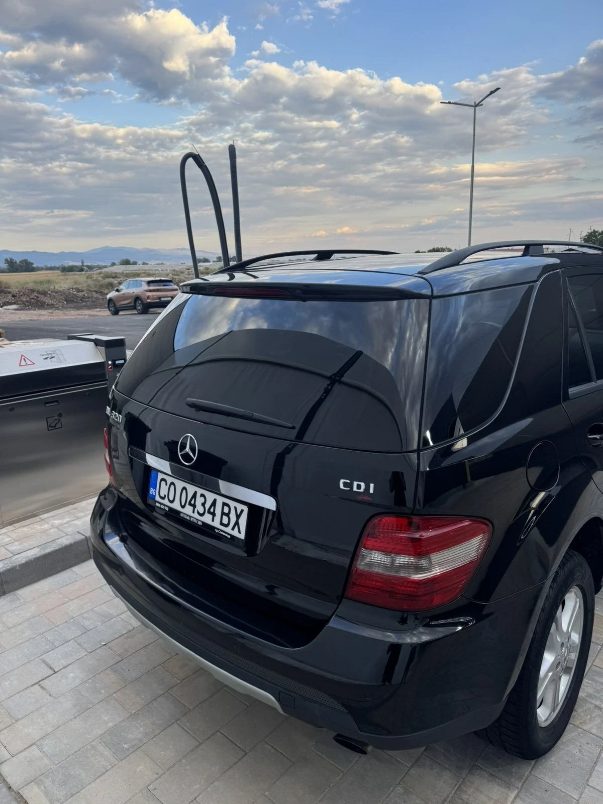 Mercedes-Benz ML 320, снимка 11 - Автомобили и джипове - 56167369