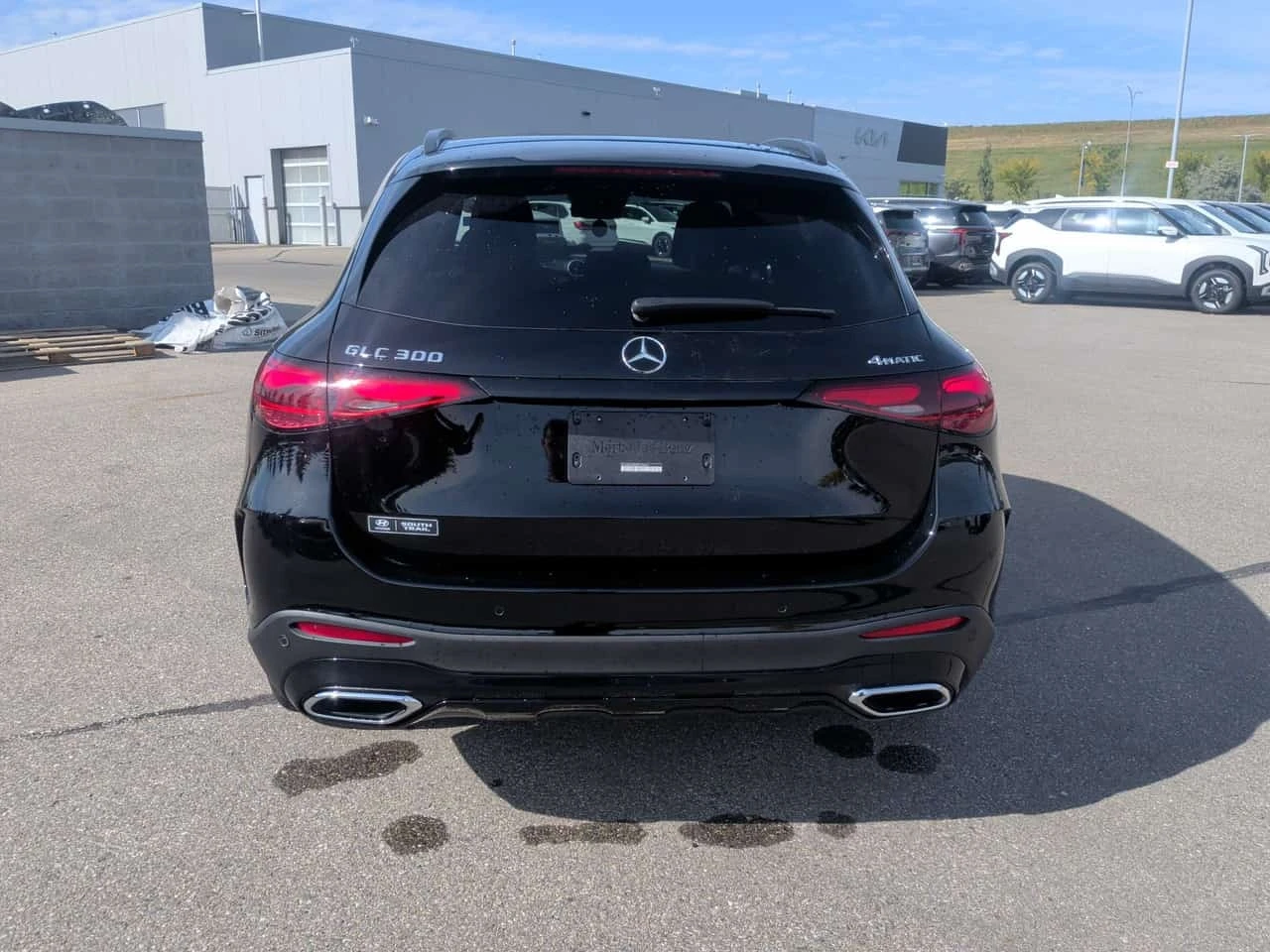 Mercedes-Benz GLC 300 4MATIC | CARFAX | АВТОКРЕДИТ БЕЗ ПЪРВОНАЧАЛНА, снимка 5 - Автомобили и джипове - 56191740