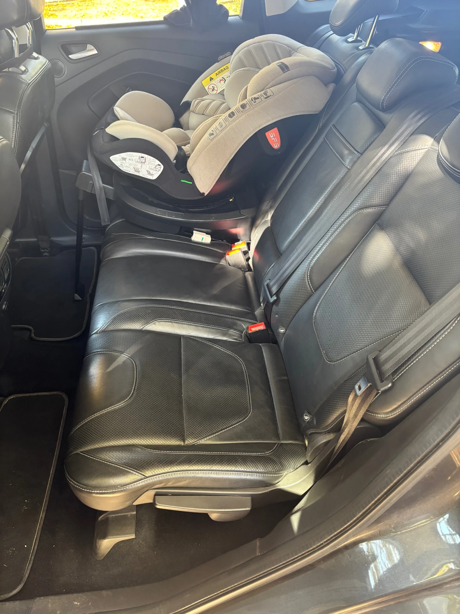 Ford Kuga Individual, снимка 12 - Автомобили и джипове - 56635490