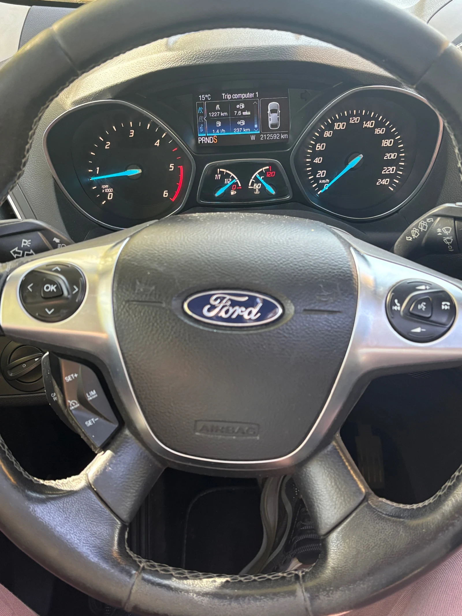 Ford Kuga Individual, снимка 8 - Автомобили и джипове - 56635490