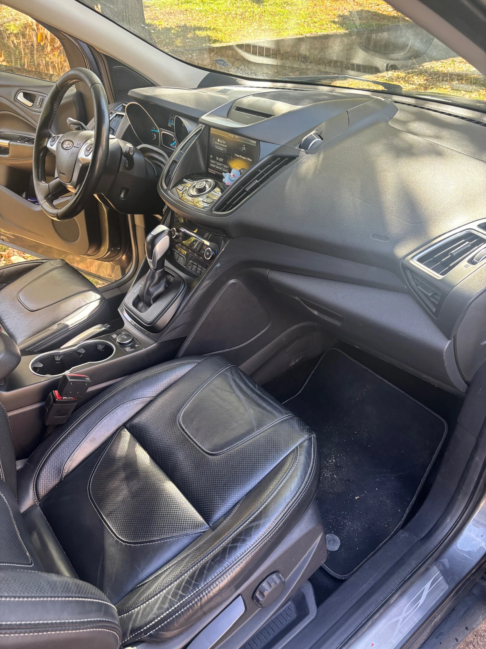 Ford Kuga Individual, снимка 11 - Автомобили и джипове - 56635490