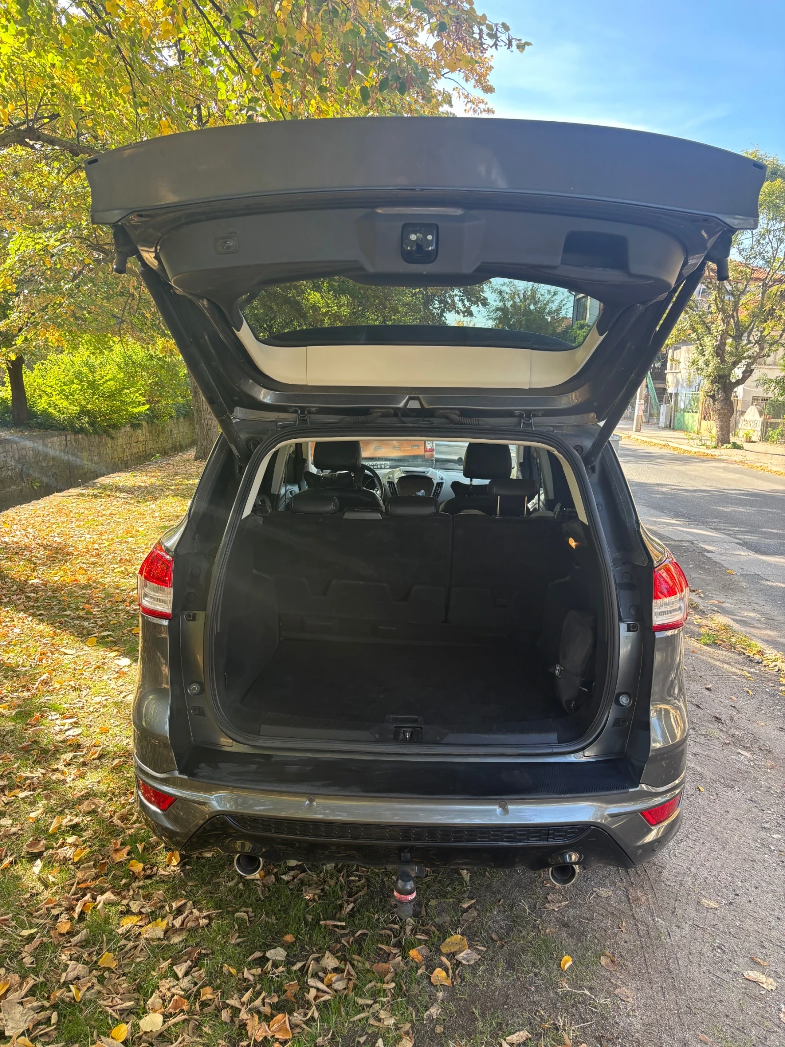 Ford Kuga Individual, снимка 5 - Автомобили и джипове - 56635490