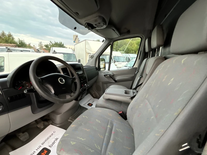 VW Crafter 2.5TDI ЛИЗИНГ, снимка 9 - Бусове и автобуси - 51471110