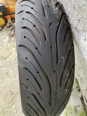 Гуми, снимка 2