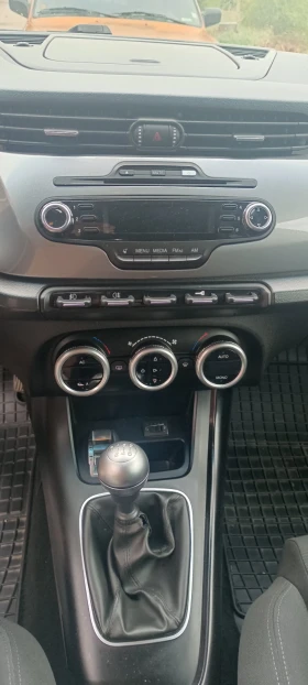 Alfa Romeo Giulietta 1.4 turbo lpg, снимка 9