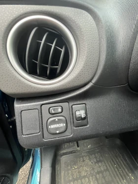 Toyota Yaris D4D * СТЪКЛЕН ПОКРИВ * NAVI * CAM , снимка 8
