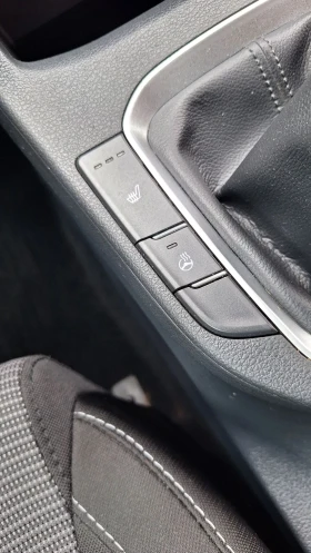 Hyundai I30 1.6-110кс.НАВИ-ПОДГРЕВ-LED-ПАРКТРОНИК - 9650 € / 18873.76 лв. - 13937170 11