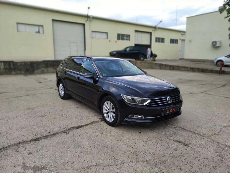 VW Passat 8/2.0 TDI/Дистр/масаж/подгрев/, снимка 3 - Автомобили и джипове - 46552360