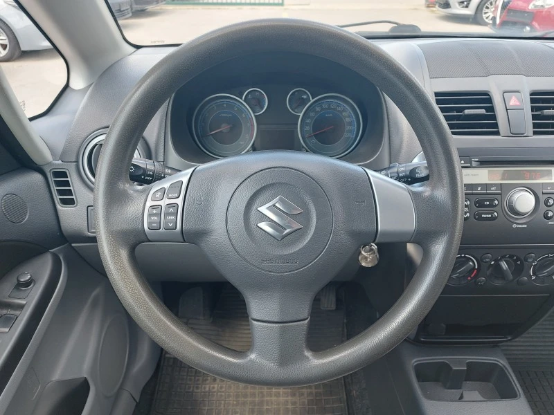 Suzuki SX4 1.6 i, 120 к.с., 4х4, FACELIFT, снимка 11 - Автомобили и джипове - 46746399