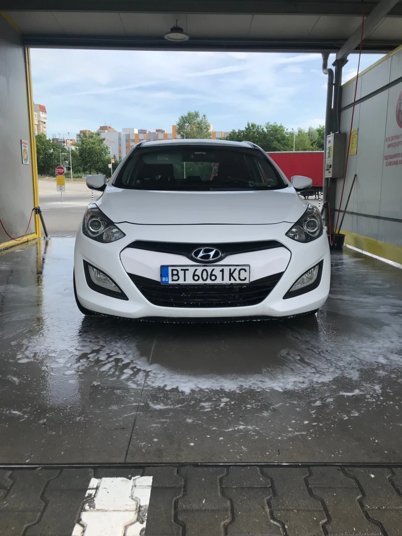 Hyundai I30 1.6 CRDI, снимка 9 - Автомобили и джипове - 46844720