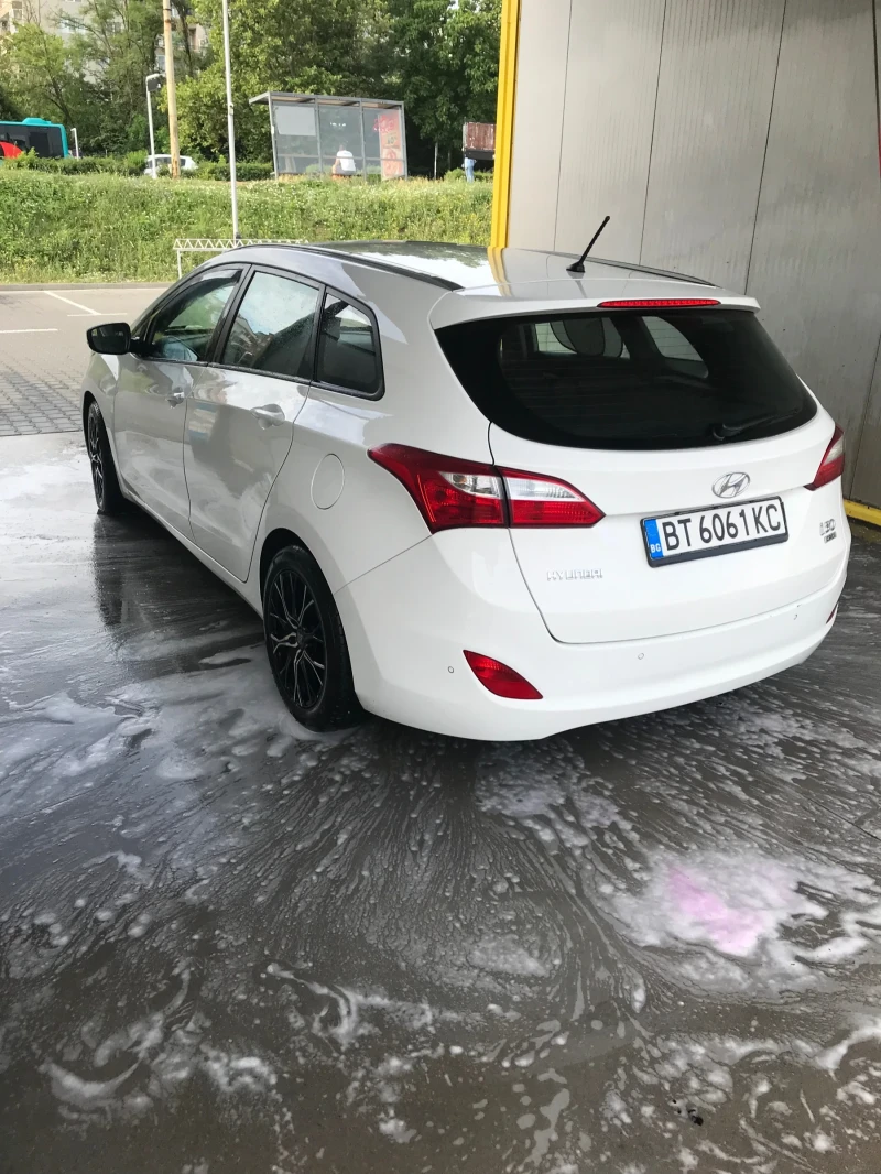 Hyundai I30 1.6 CRDI, снимка 6 - Автомобили и джипове - 46844720