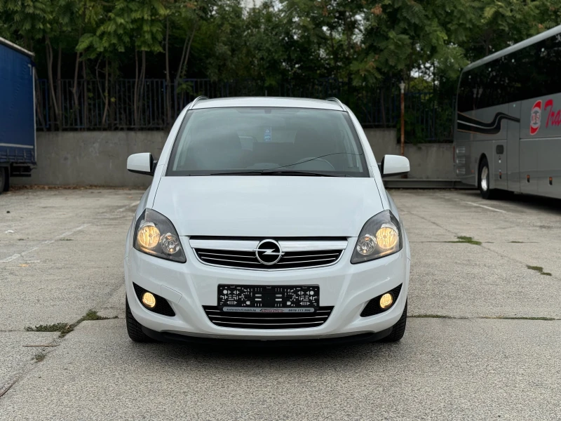 Opel Zafira EcoM-Turbo 150кс. Навигация, снимка 2 - Автомобили и джипове - 47260842