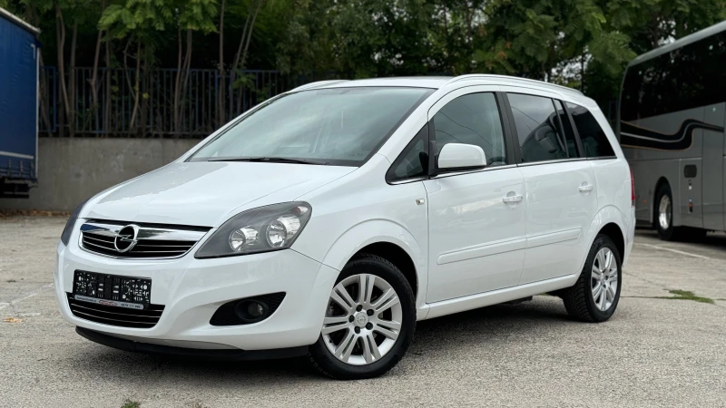 Opel Zafira EcoM-Turbo 150кс. Навигация, снимка 3 - Автомобили и джипове - 47260842