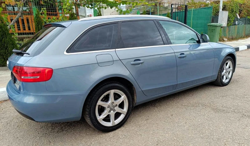 Audi A4 2.0 TDI/143к.с., 6 скорости , снимка 5 - Автомобили и джипове - 47548485