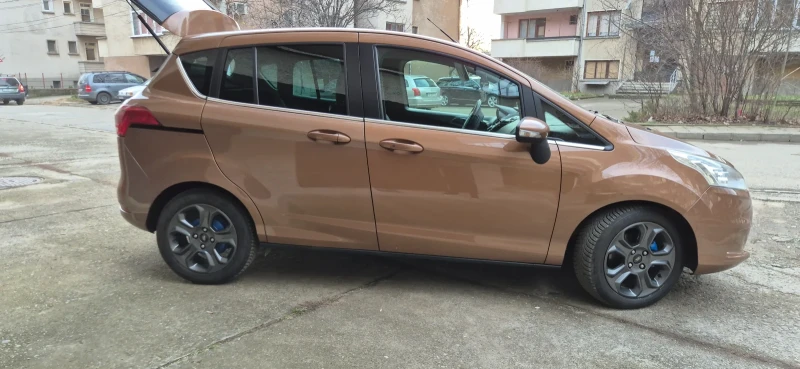 Ford B-Max 1.6tdci, снимка 17 - Автомобили и джипове - 49102695