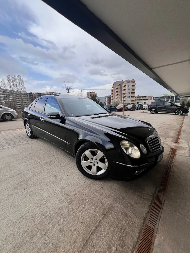 Mercedes-Benz E 280, снимка 2 - Автомобили и джипове - 49522084