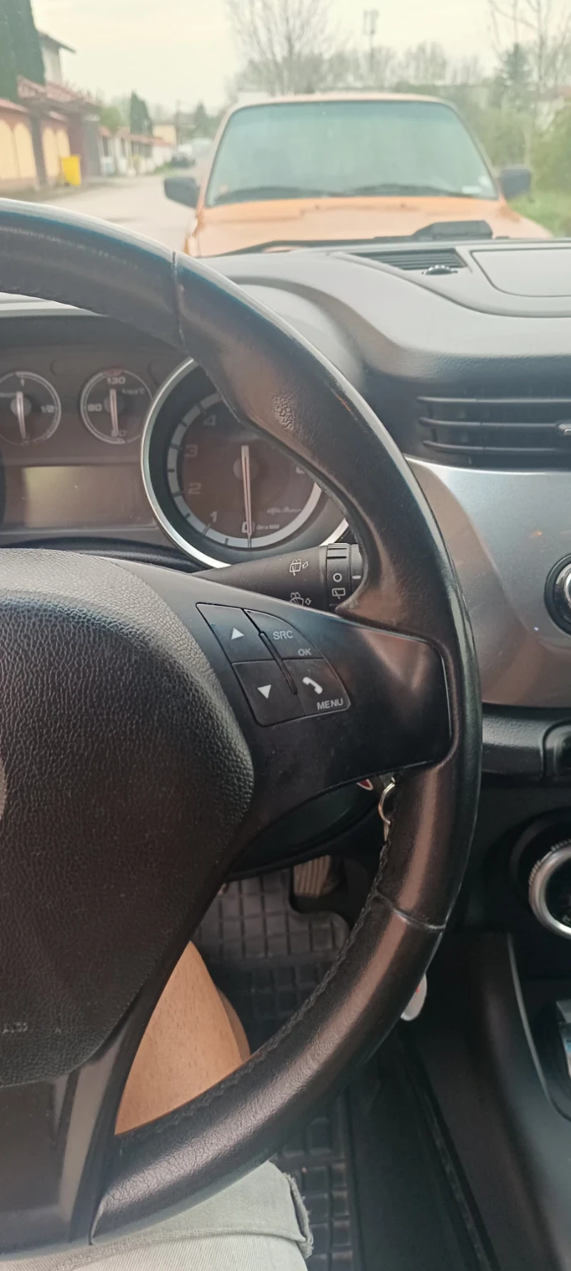 Alfa Romeo Giulietta 1.4 turbo lpg, снимка 10 - Автомобили и джипове - 51923800