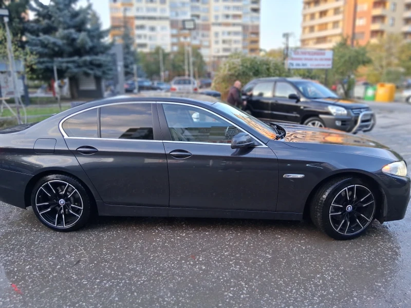 BMW 528, снимка 11 - Автомобили и джипове - 52530317